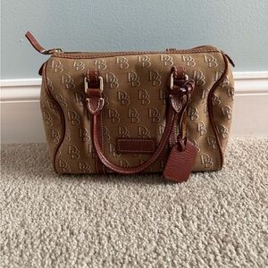 Vintage Dooney and Bourke bag